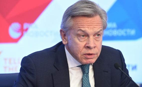 Происходит закат Запада как геополитической единицы, заявил эксперт