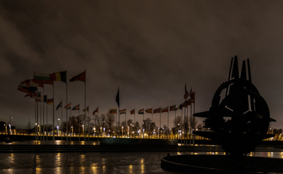 Весь мир встревожен непредсказуемостью администрации президента Трампа в контексте кризиса в НАТО Весь мир встревожен непредсказуемостью администрации президента Трампа в контексте кризиса в НАТО