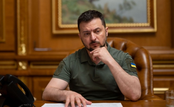 Корнилов: Зеленский игнорирует Конституцию ради сохранения текущего политического курса Корнилов: Зеленский игнорирует Конституцию ради сохранения текущего политического курса